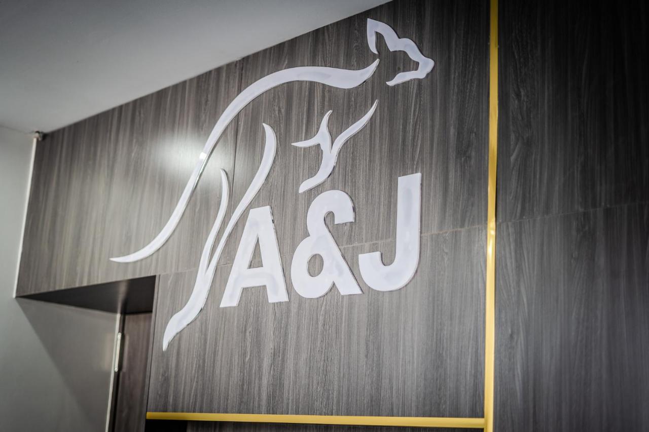 A&J Kampot Boutique Hotel Exterior foto